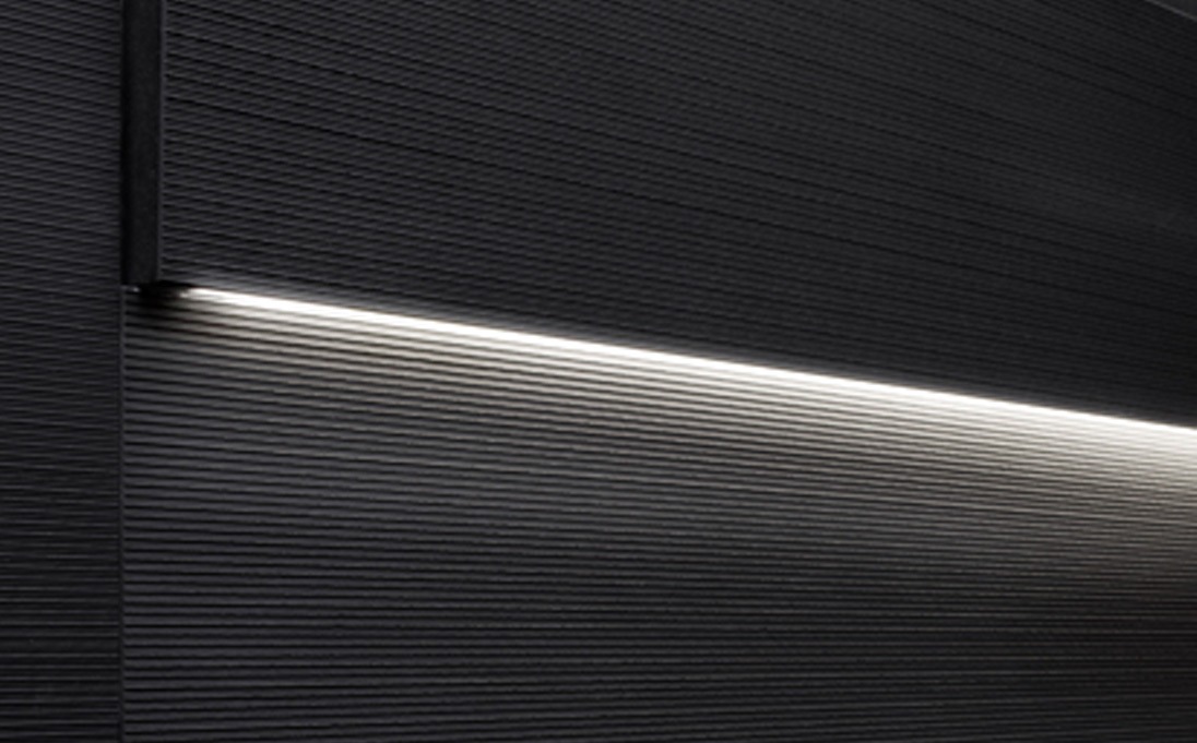 Rivestimento Augmented Texture serie Striped Led, pietra Black Rock, formato 50x50 cm/25x100 cm